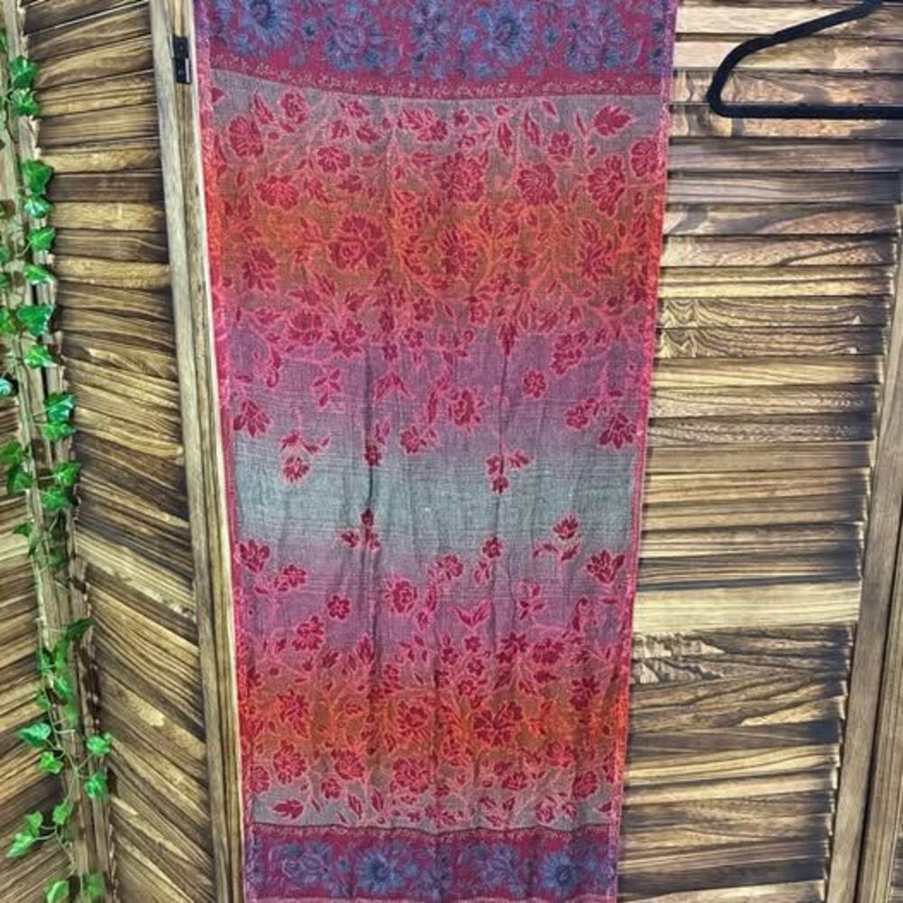 Reversible Floral Pashmina Shawl / Jacquard Woven Scarf Wrap in red and purple
